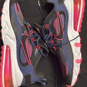 Nike Women's Black & Pink Running Sneakers